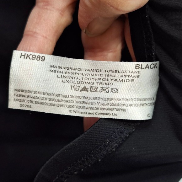 MagiSculpt Womens US 28 Black One Piece Halter Tie Neck Swimsuit Control Padded - Picture 11 of 11